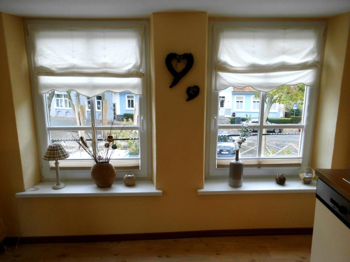 Ferienwohnung In Der Altstadt Von Хайлигенхафен Екстериор снимка